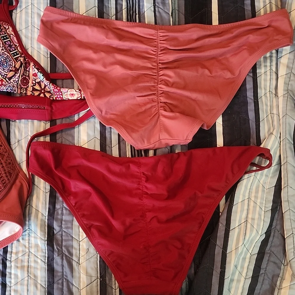 Patterned Bathing Suits - Picture 2 of 4